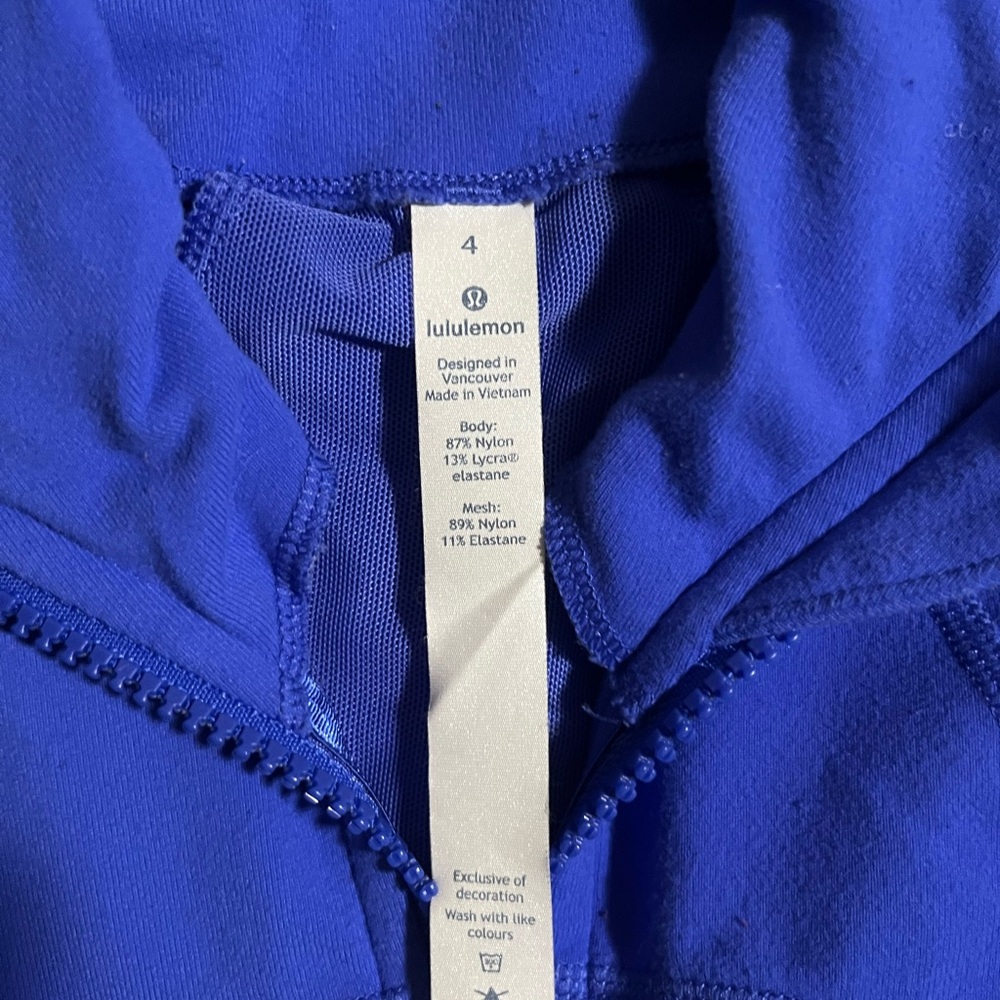 LULULEMON Sweater/shirt